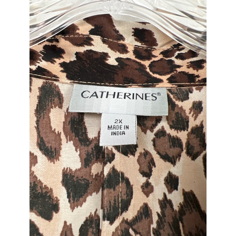Catherines Button Down Shirt Womens 2X Brown Leopard Animal Print - Picture 2 of 10